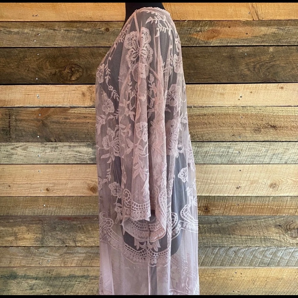 Blush Pink Boho Kimono by She+Sky Size M/L Sheer Lace Floral Pattern - Picture 3 of 7